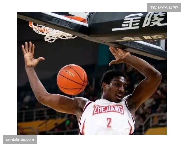 浙江队刘泽一周怡衫缺阵 内线轮换影响进攻体系完整性